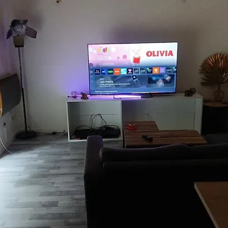 2 Chambres, 4 Personnes, Jardin, Proche Centre Отель Перпиньан